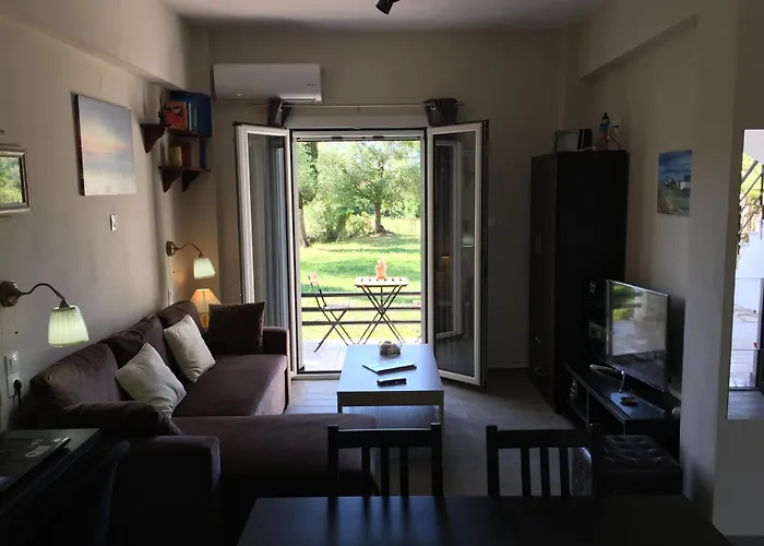 Alexander Apartments